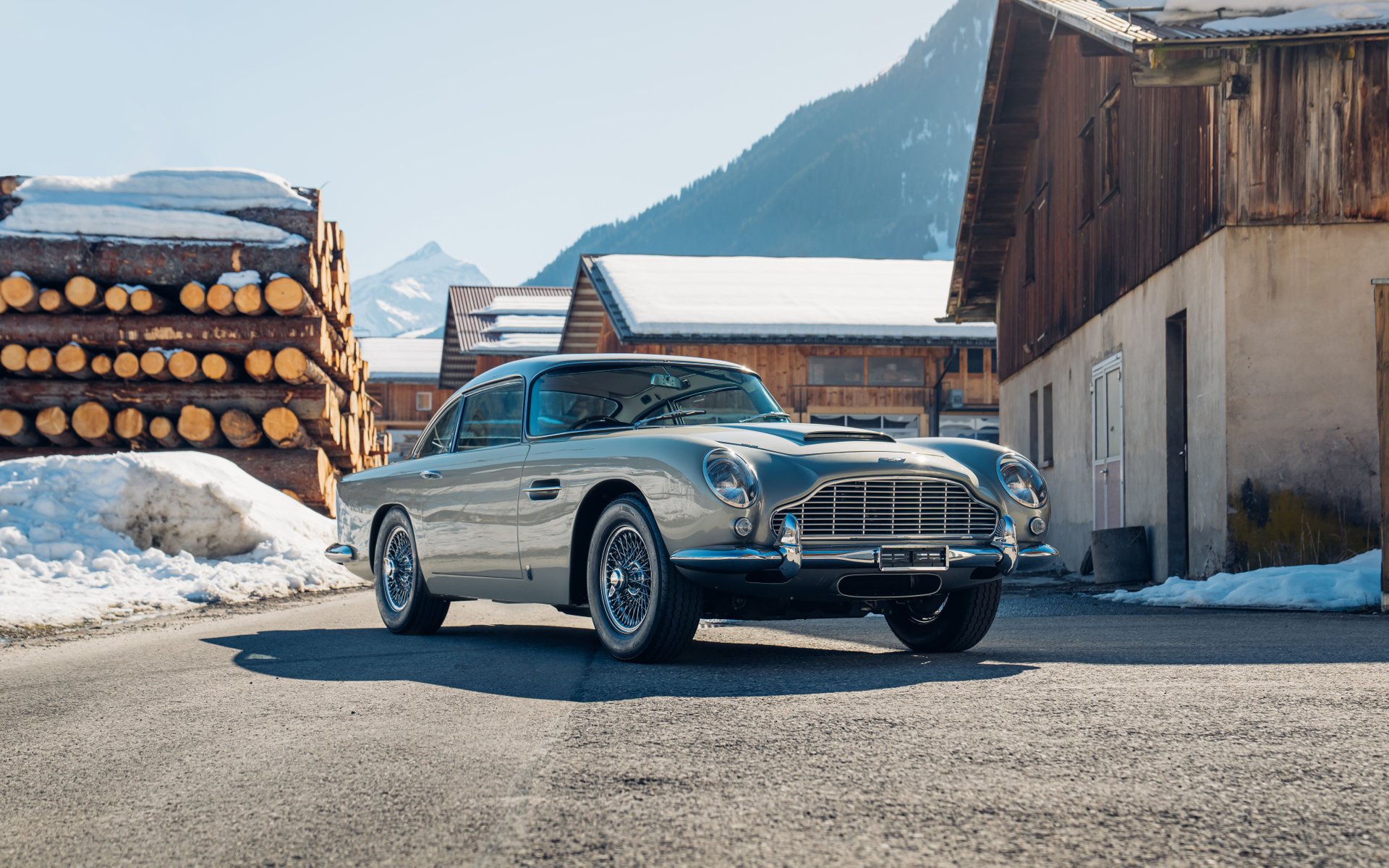 1964 James Bond Aston Martin DB5 front three-quarter