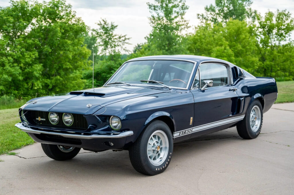 1967_shelby_mustang-gt500 front three quarter